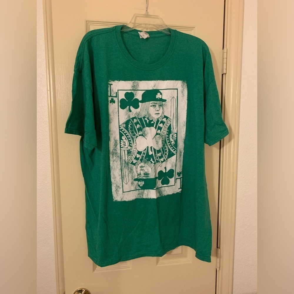 MENS GREEN SHIRT 2XL LUCKY CARD POKER CLUB
